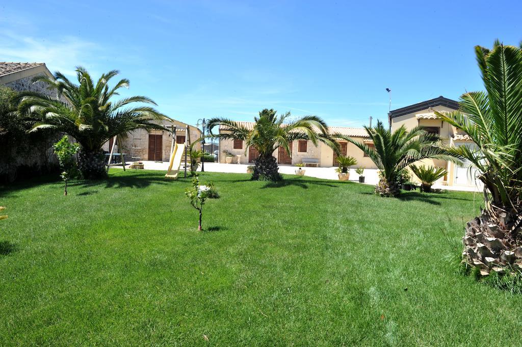 Oasi Di Cava Ispica Villa Pietre Nere San Zagaria Exterior photo