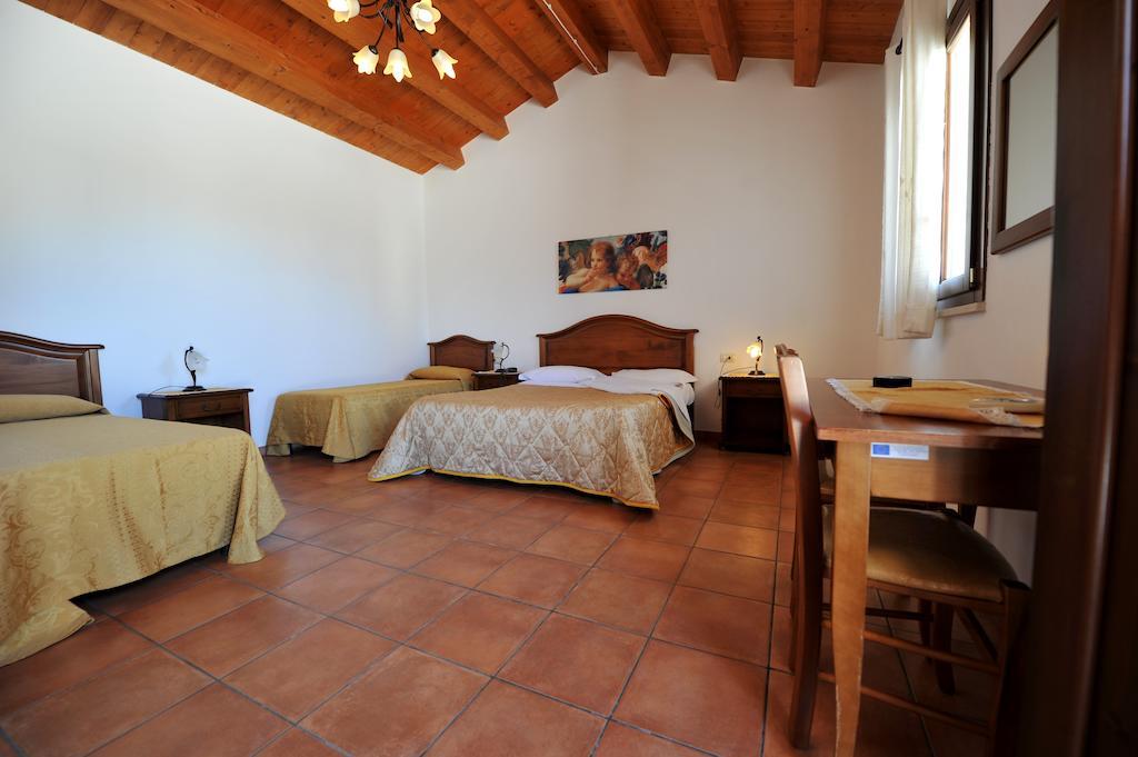 Oasi Di Cava Ispica Villa Pietre Nere San Zagaria Room photo